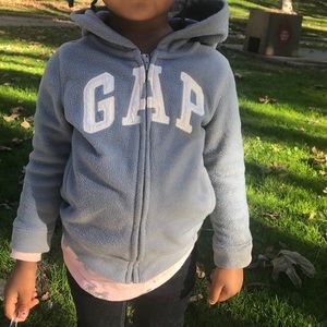 GAP light blue sweater